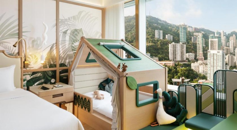 Island Shangri-La Hong Kong